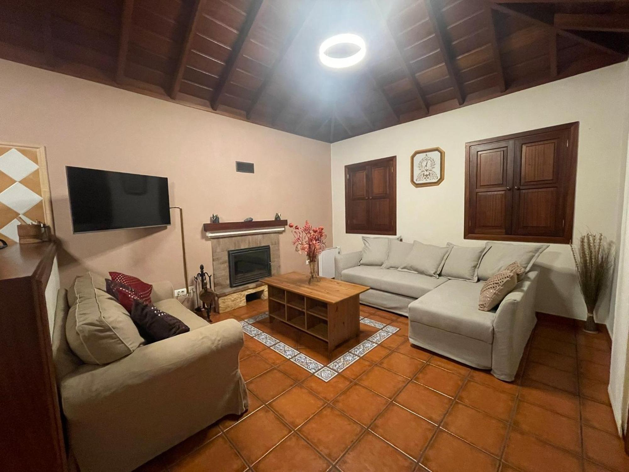 Вілла Rustic House La Montana Бренья-Баха Екстер'єр фото