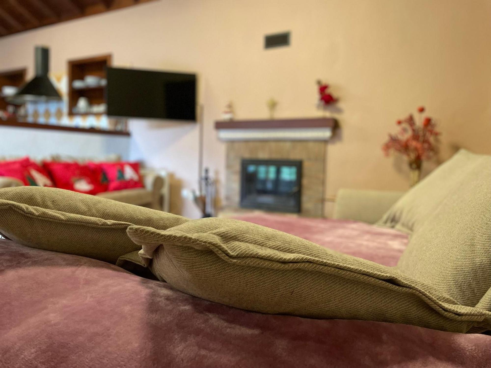 Вілла Rustic House La Montana Бренья-Баха Екстер'єр фото